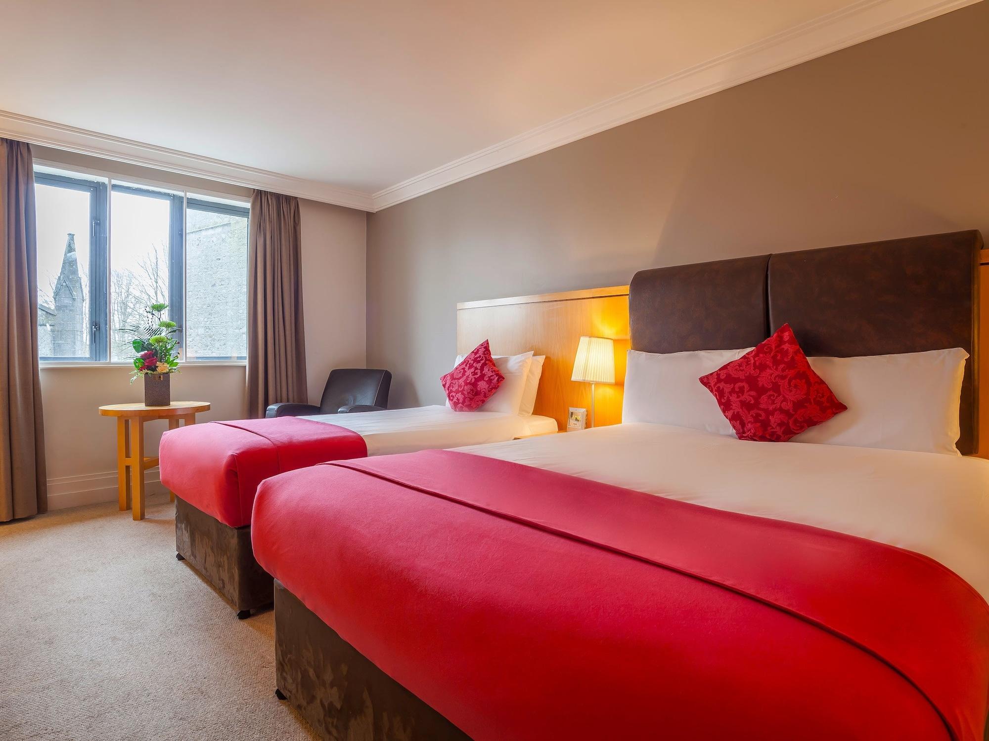 Prince Of Wales Hotel Athlone Zewnętrze zdjęcie